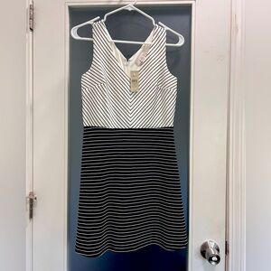 NWT 2P Black and white striped skater dress petite sleeveless v-neck LOFT